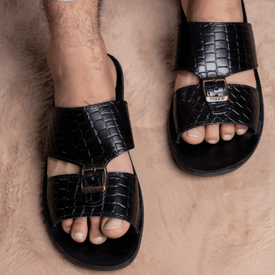 القطرية - جلد طبيعي 9101