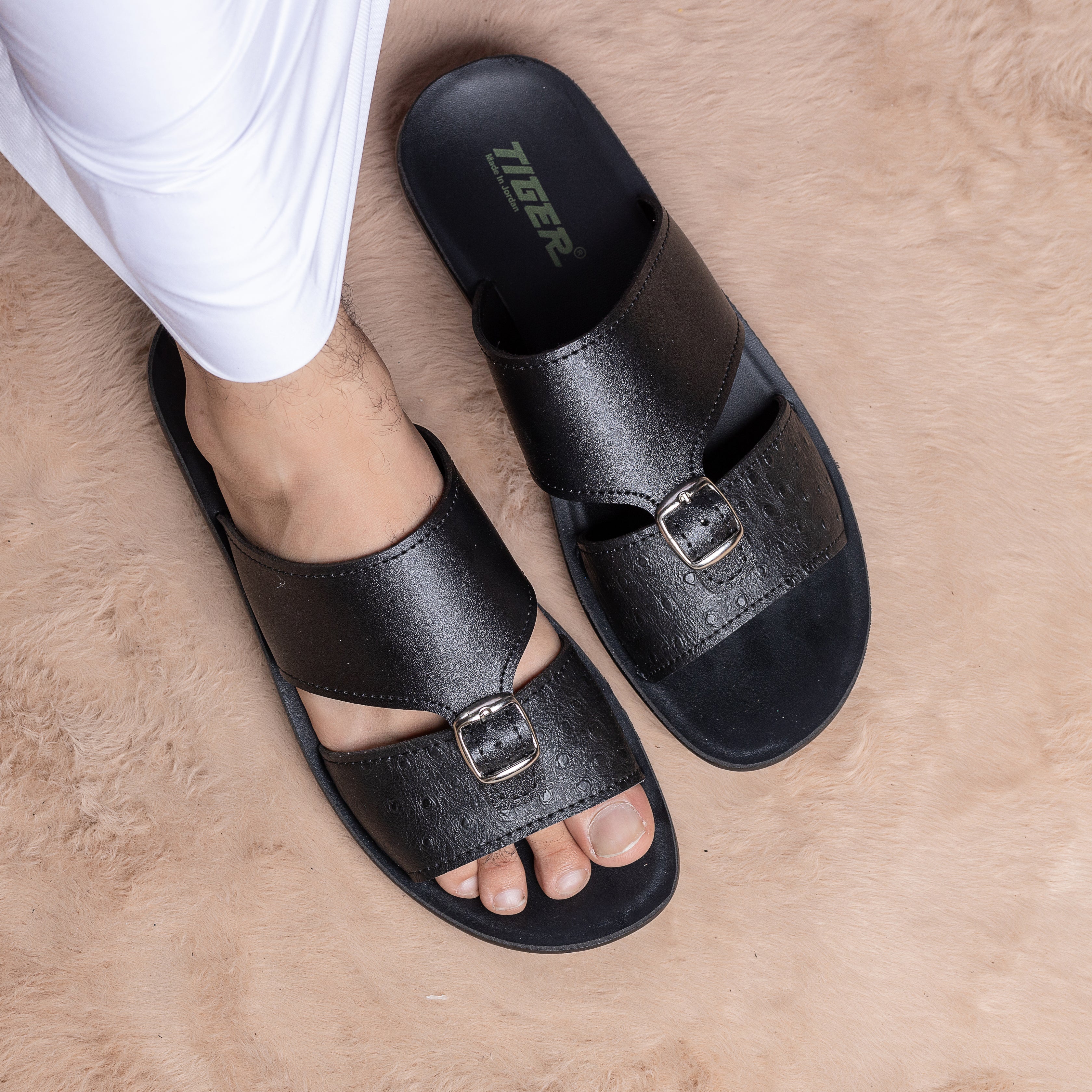 القطرية - جلد معالج