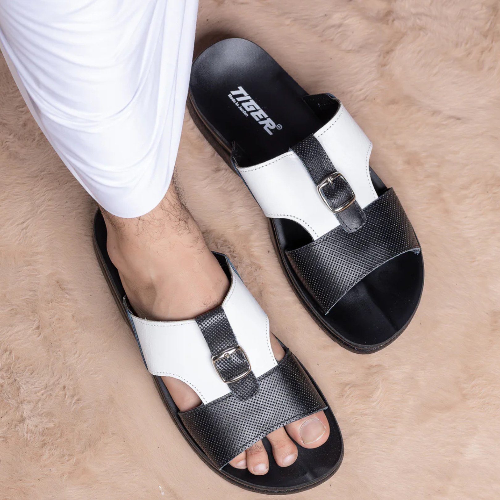 دايموند - جلد طبيعي